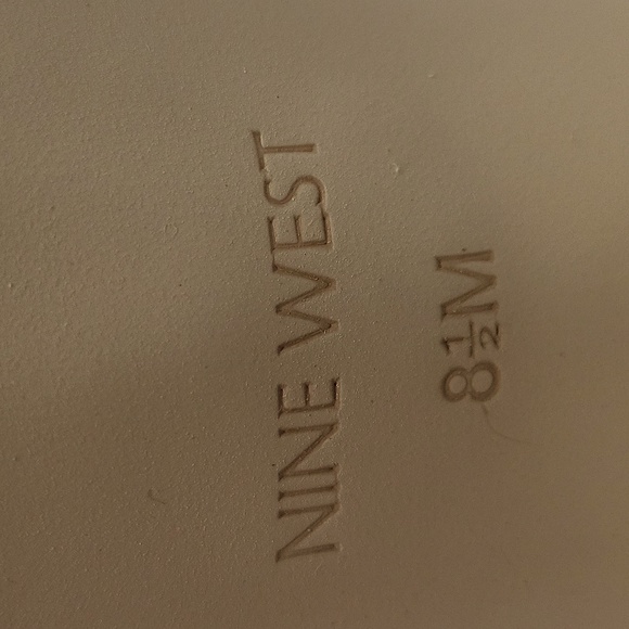 814- Nine West Pruce Block Heel Sandals Taupe Floral Size 8.5 M NWT - Picture 10 of 11